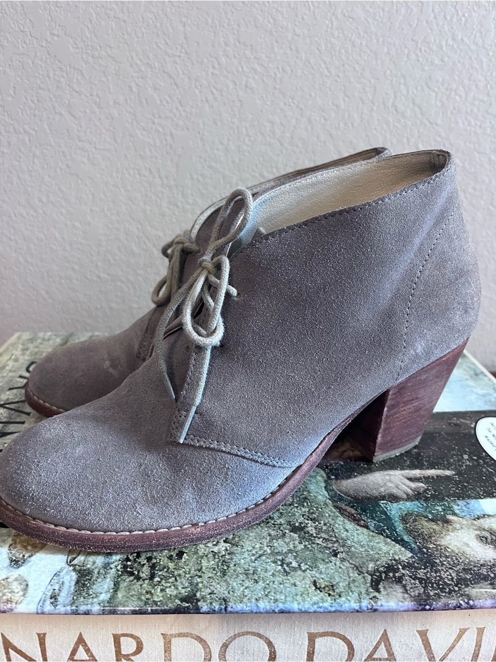 Boden Women's EUR 40 Taupe Suede Lace-Up Block Heel Prairie Booties US 8.5